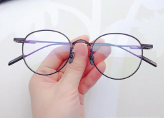 在深圳配眼镜，高度近视配什么镜片比较好?
